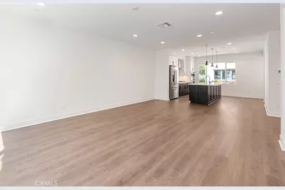 150 Bridle Drive, Burbank, CA 91506 - Photo 18