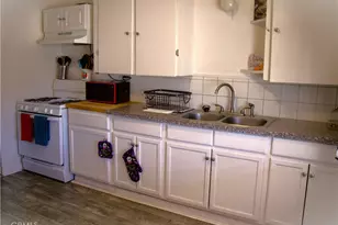 73752 Crestview Dr, 29 Palms MCB, CA 92277 - Photo 4