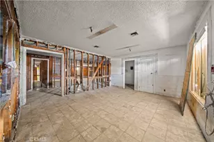 718 E Maitland St, Ontario, CA 91761 - Photo 30