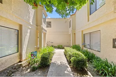 430 Anderwood Court #24, Pomona, CA 91768 - Photo 4