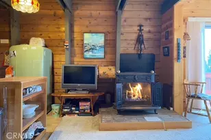 33474 Angeles Dr, Green Valley Lake, CA 92341 - Photo 4