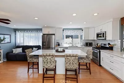 9430 True Avenue, Downey, CA 90240 - Photo 16