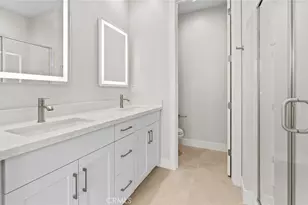 149 Bridle Dr, Burbank, CA 91506 - Photo 30