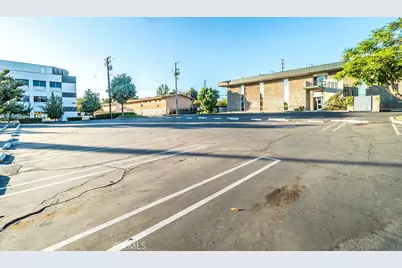 360 E 7th Street #L, Upland, CA 91786 - Photo 20