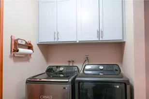 32801 Encina Dr, Running Springs, CA 92382 - Photo 10