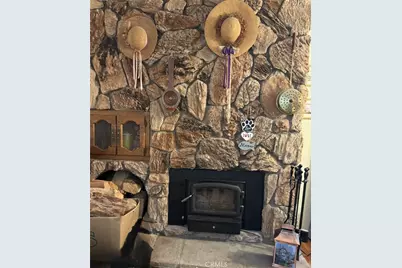 32801 Encina Dr, Running Springs, CA 92382 - Photo 20