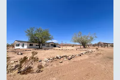 56056 Cone Boulevard, Landers, CA 92285 - Photo 4