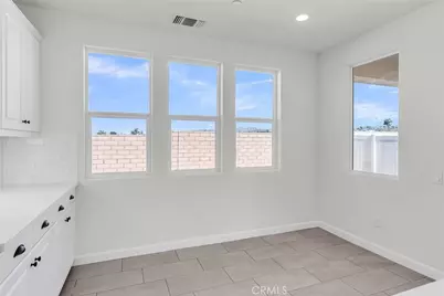 7444 Desert Sky Drive, Yucca Valley, CA 92284 - Photo 10
