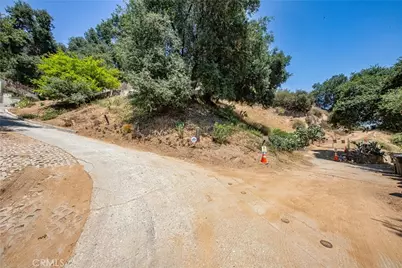 3577 Shaw Ranch Road, Pasadena, CA 91107 - Photo 22
