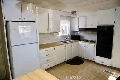 28480 Red Gum Drive, Lake Elsinore, CA 92532 - Photo 10