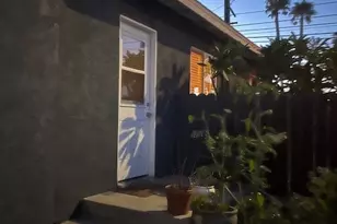 226 E Edinger Ave, Santa Ana, CA 92707 - Photo 8