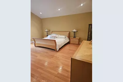 3946 Knobhill Drive, Sherman Oaks, CA 91423 - Photo 12