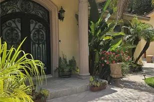 3946 Knobhill Dr, Sherman Oaks, CA 91423 - Photo 4