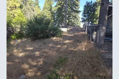 30778 Live Oak Drive, Running Springs, CA 92382 - Photo 34