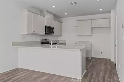 4277 S Hermosa Paseo, Ontario, CA 91761 - Photo 2