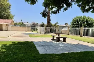 2851 S La Cadena Dr, Colton, CA 92324 - Photo 26