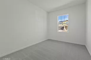 4746 Sicily Dr, Lake Elsinore, CA 92530 - Photo 8