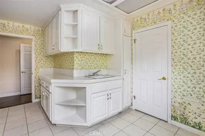 6966 Ranch View Road, Riverside, CA 92506 - Photo 20