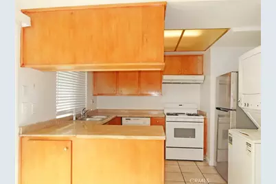 1373 Wheaton Way, Riverside, CA 92507 - Photo 16