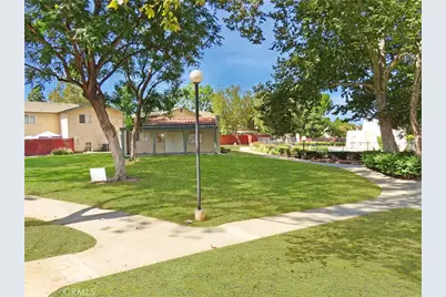 1373 Wheaton Way, Riverside, CA 92507 - Photo 32