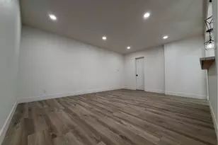 2520 Kellogg Park Dr, Pomona, CA 91768 - Photo 2