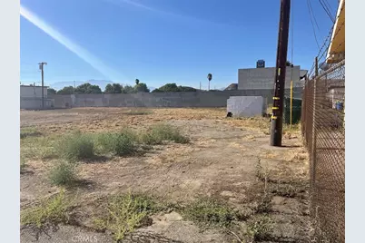 407 Iowa Avenue, Riverside, CA 92507 - Photo 8