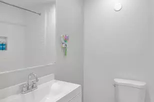17401 Hood Ct, Fountain Valley, CA 92708 - Photo 20