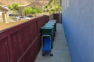 28195 Juniper Tree Ln, Menifee, CA 92585 - Photo 22