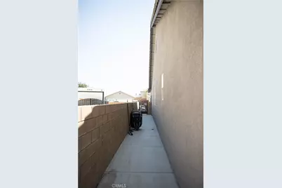 13018 Camden Lane, Victorville, CA 92392 - Photo 42