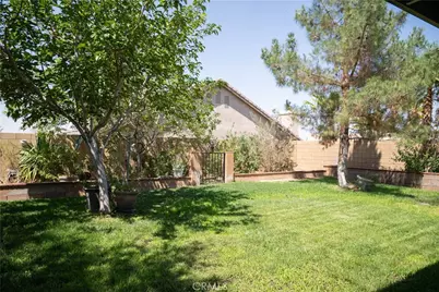 13018 Camden Lane, Victorville, CA 92392 - Photo 40