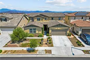 34770 Carina Pl., Murrieta, CA 92563 - Photo 4