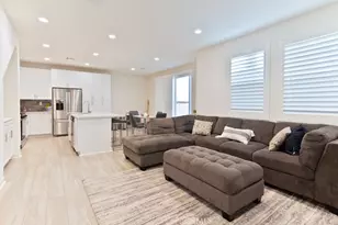 16040 Jamie Ln, Fontana, CA 92336 - Photo 4