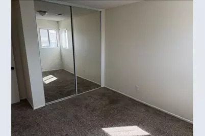 13675 Riverstone Drive, Victorville, CA 92392 - Photo 22