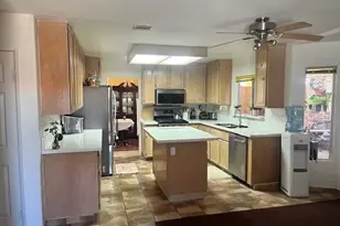 16960 Tusk Ct, Victorville, CA 92394 - Photo 2