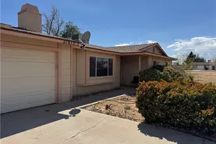 21815 Klickitat Ave, Apple Valley, CA 92307 - Photo 4