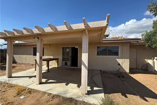 21815 Klickitat Ave, Apple Valley, CA 92307 - Photo 26