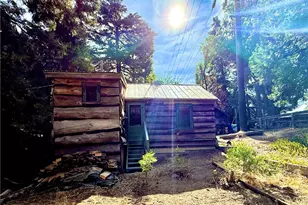 25560 Hi Pl, Twin Peaks, CA 92391 - Photo 6