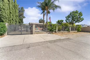 14582 El Molino St, Fontana, CA 92335 - Photo 2