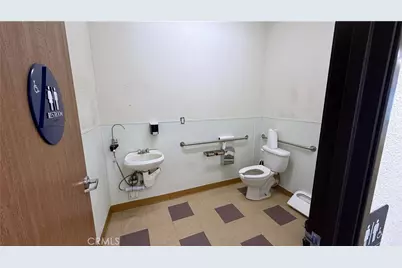 15572 7th Street, Victorville, CA 92395 - Photo 30