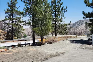 2164 Outer Hwy 2, Wrightwood, CA 92397 - Photo 22