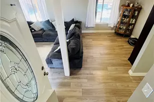 11559 Parakeet Ct, Moreno Valley, CA 92557 - Photo 8