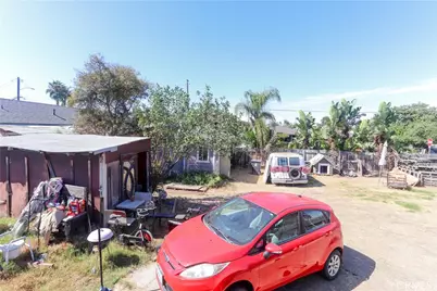 212 E Adams Street, Santa Ana, CA 92707 - Photo 20