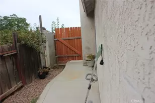 25380 Ivory Ave, Moreno Valley, CA 92551 - Photo 12