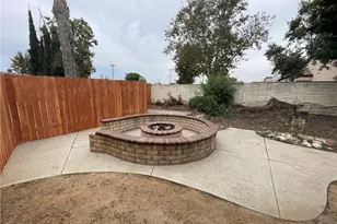 25141 Silent Creek Rd, Moreno Valley, CA 92553 - Photo 16