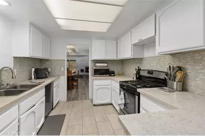 5082 Los Olivos Way, Riverside, CA 92505 - Photo 16