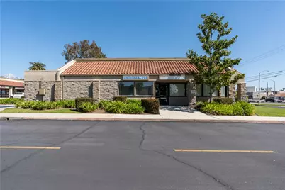 309 355 E Foothill Boulevard, Pomona, CA 91767 - Photo 18