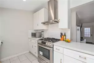 411 S Hewes St, Orange, CA 92869 - Photo 12