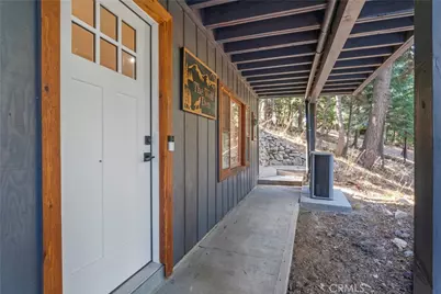 695 Buckingham Square, Lake Arrowhead, CA 92352 - Photo 8