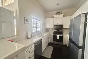 3680 S Bear Street #16 / J, Santa Ana, CA 92704 - Photo 8