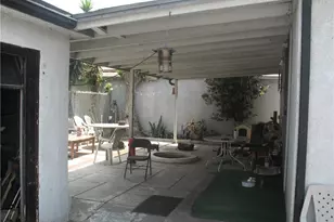 812 N Poinsettia Ave, Compton, CA 90221 - Photo 6